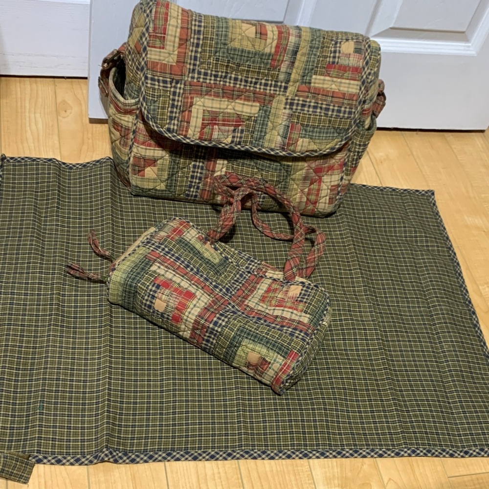 Victorian heart Quilted diaper Bag 3 piece Set